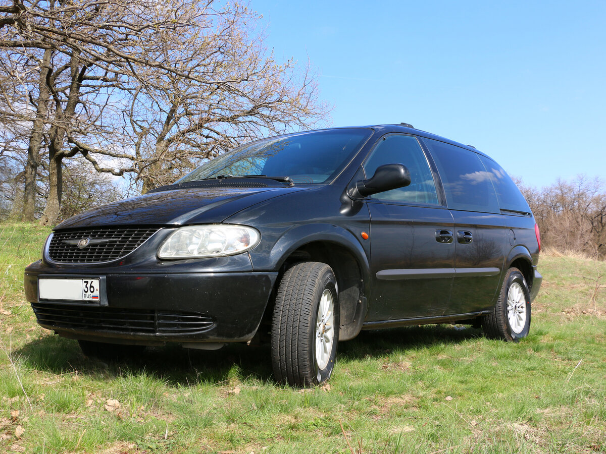 Купить б/у Chrysler Voyager IV 2.5d MT (141 л.с.) дизель механика в ...