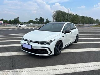 2021 Volkswagen Golf VIII, белый, 1390000 рублей, вид 1