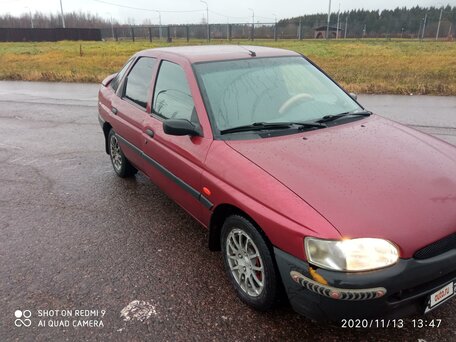 Ford Escort 1999