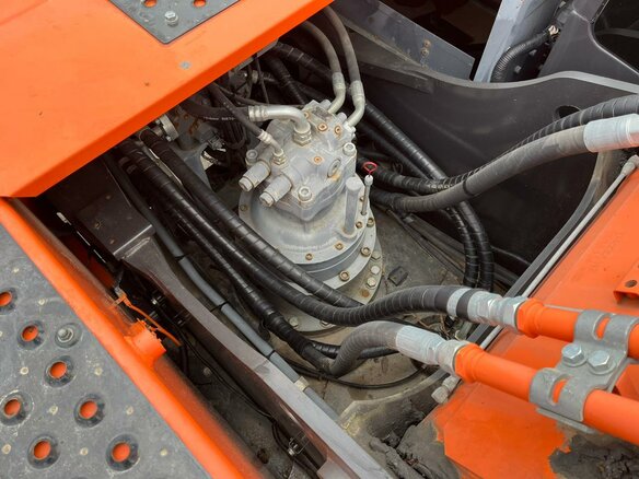 2018 Hitachi ZX330, оранжевый, 14700000 рублей - вид 13