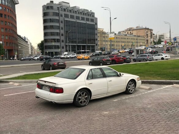 Купить б/у Cadillac Seville V 4.6 AT (305 л.с.) бензин автомат в Москве ...
