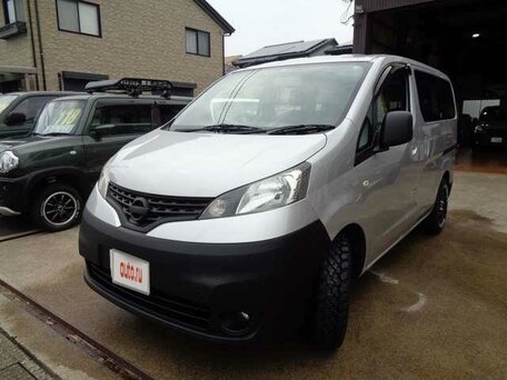 Nissan env200 2019 on sale