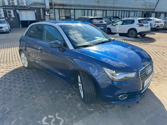 Купить б/у Audi A1 I (8X) 1.4 AMT (122 л.с.) бензин робот в Москве ...