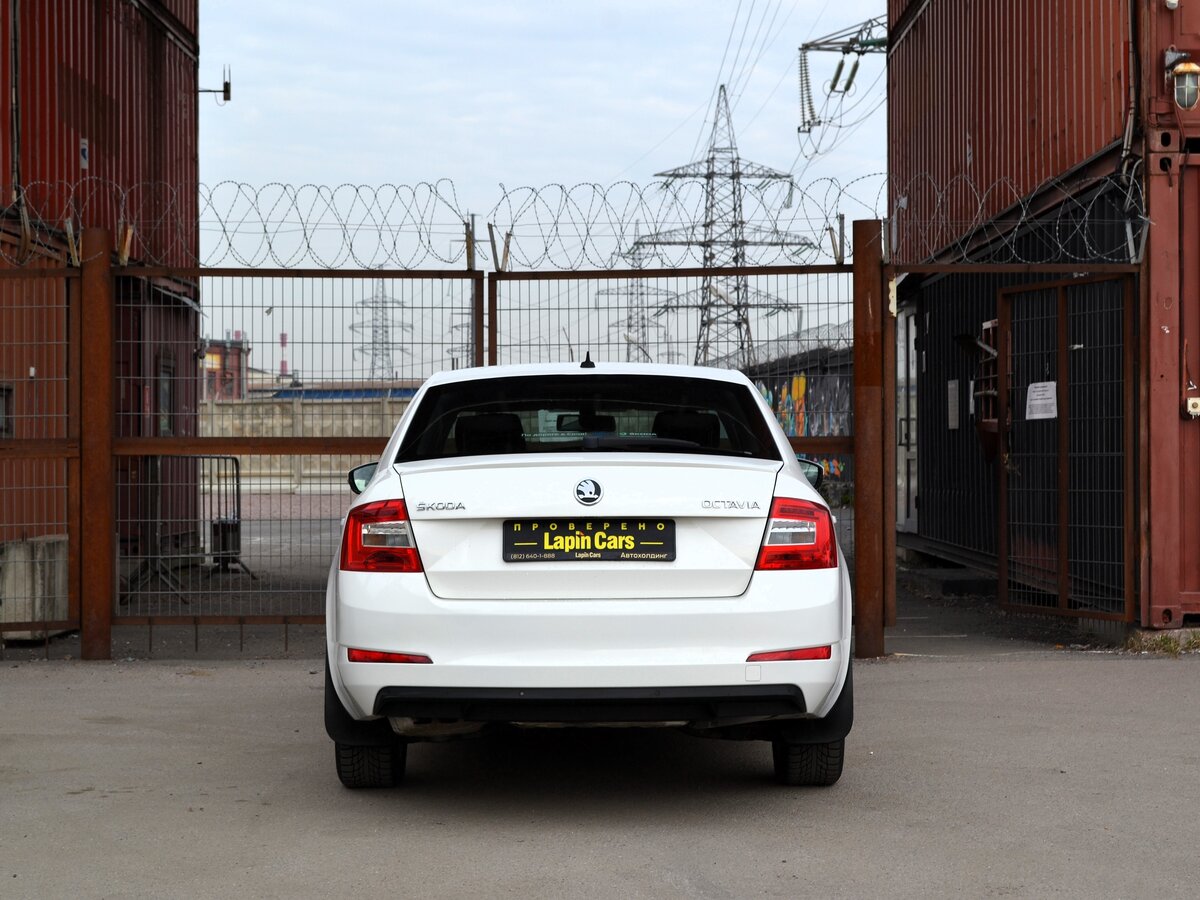 SKODA OCTAVIA - фото 5