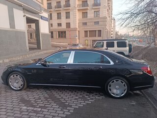 2019 Mercedes-Benz Maybach S-Класс 560 I (X222) Рестайлинг, чёрный, 6500000 рублей, вид 2