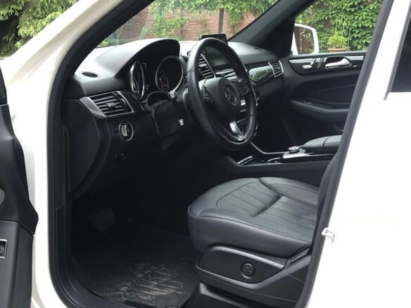 2017 Mercedes-Benz GLE 250 d I (W166), белый, 3770000 рублей - вид 6