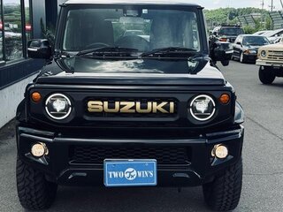 2022 Suzuki Jimny Sierra IV, чёрный, 1800000 рублей, вид 1