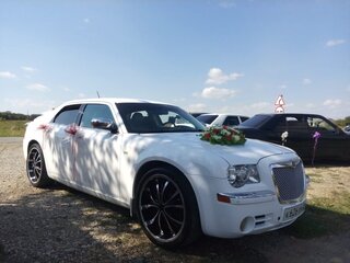 2008 Chrysler 300C I, белый, 2300000 рублей, вид 1
