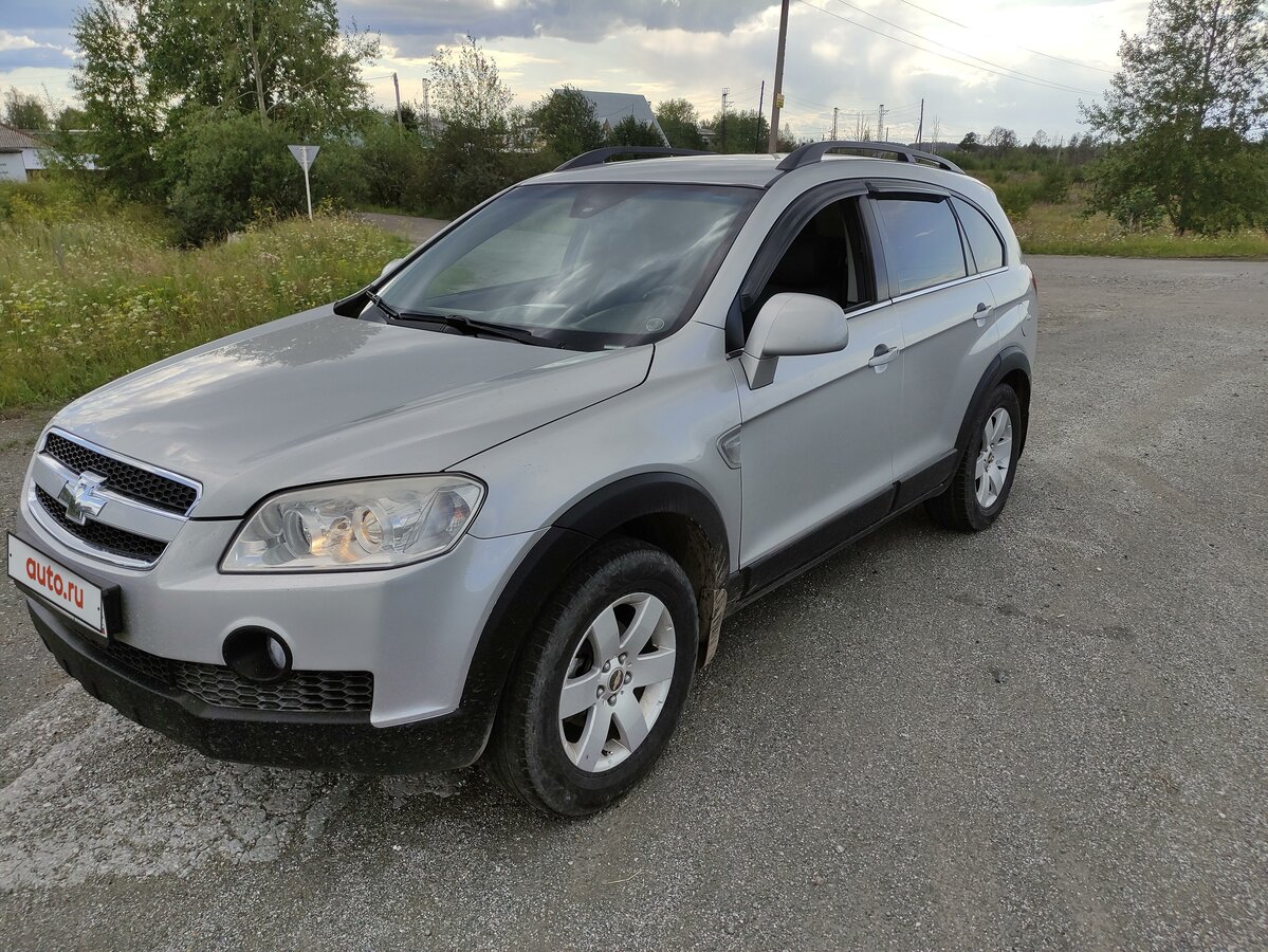 Купить б/у Chevrolet Captiva I 2.4 MT (136 л.с.) 4WD