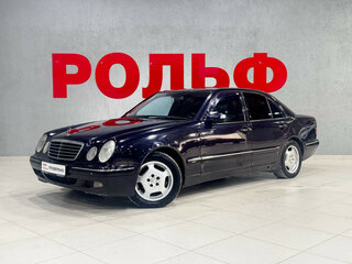 2000 Mercedes-Benz E-Класс 240 II (W210, S210) Рестайлинг, чёрный, 449000 рублей, вид 1