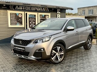 2017 Peugeot 5008 II, серебристый, 1430000 рублей, вид 1