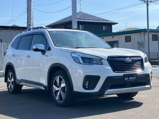 2022 Subaru Forester V Рестайлинг, белый, 2289000 рублей, вид 3