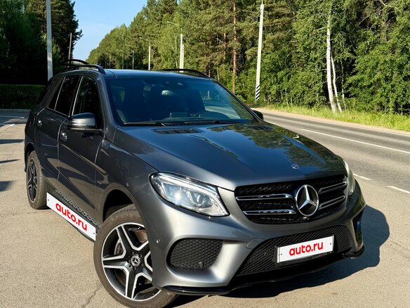 2018 Mercedes-Benz GLE 400 9G-Tronic I (W166), серый, 3990000 рублей - вид 2