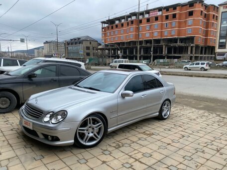 Kupit B U Mercedes Benz C Klass Amg Ii W203 Restajling 55 Amg 5 4 At 367 L S Benzin Avtomat V Mahachkale Serebristyj Mersedes Benc C Klass Amg Ii W203 Restajling Sedan 2005 Goda Po Cene 1 350 000