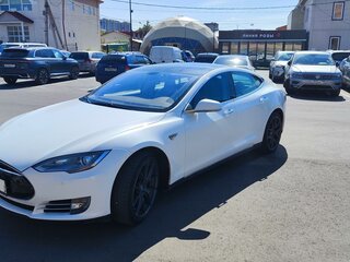 2014 Tesla Model S S85 I, белый, 2100000 рублей, вид 1