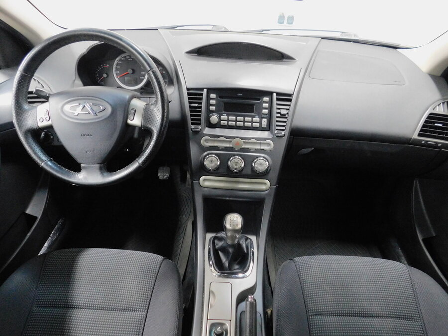 Chery m11 салон
