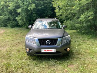 2015 Nissan Pathfinder IV, серый, 1380000 рублей, вид 1