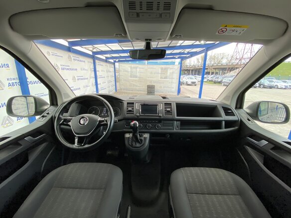 2018 Volkswagen Caravelle T6, бежевый - вид 5