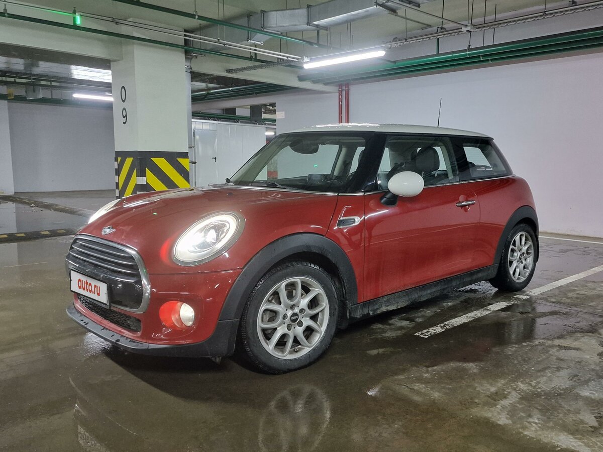 Купить б/у Mini Hatch III (F55/F56) Cooper 1.5 MT (136 л.с.) бензин ...