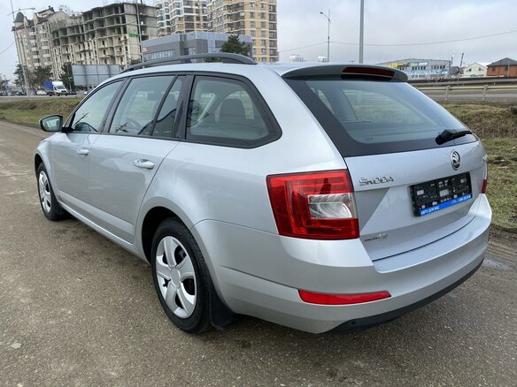 2013 Skoda Octavia III (A7), серебристый - вид 4