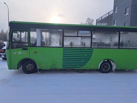 2015 Hyundai County, зелёный, 990000 рублей, вид 2
