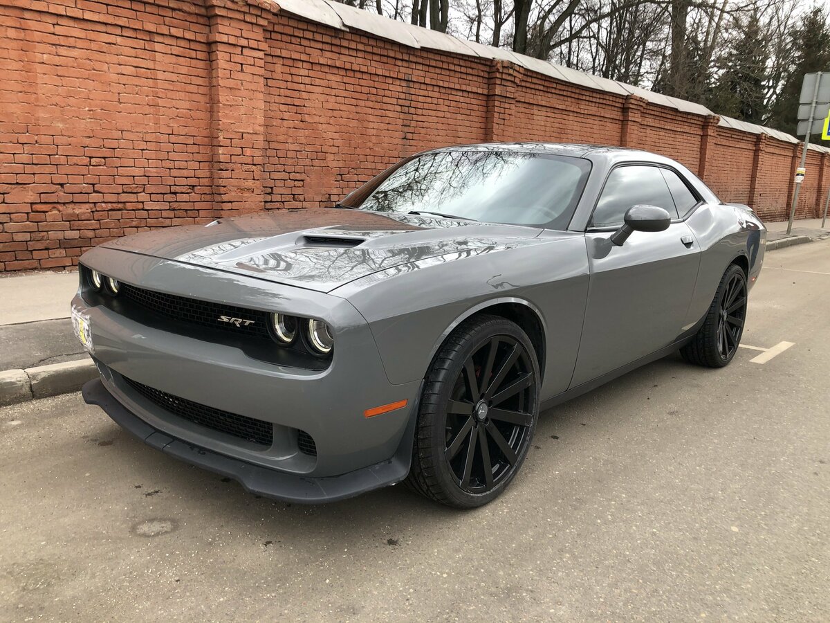 Dodge challenger в россии