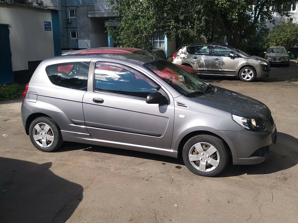 Купить б/у Chevrolet Aveo I Рестайлинг 1.2 MT (84 л.с