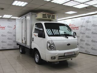 2011 Kia Bongo, белый, 785000 рублей, вид 1