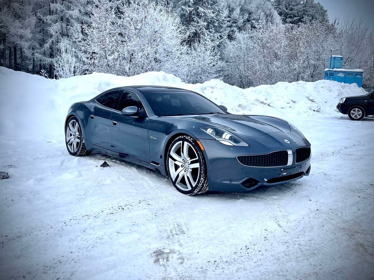 Fisker синяя
