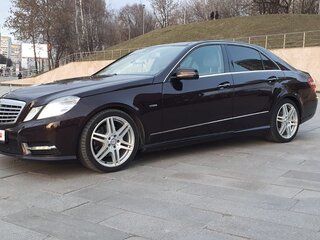 2012 Mercedes-Benz E-Класс 300 IV (W212, S212, C207), коричневый, 2050000 рублей, вид 1