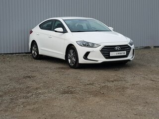 2018 Hyundai Elantra VI (AD), белый, 1345000 рублей, вид 1