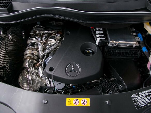 2024 Mercedes-Benz V-Класс Long 300 d длинный III (W447) Рестайлинг, белый, 18000000 рублей - вид 3