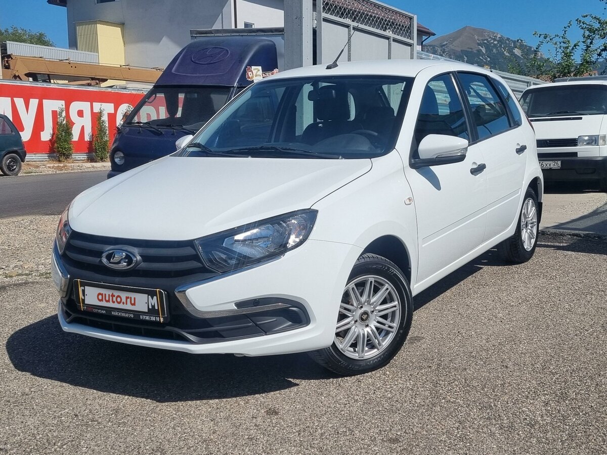 Купить б/у Lada (ВАЗ) Granta I Рестайлинг 1.6 AMT (106 л.с.) бензин ...