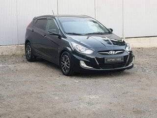 2012 Hyundai Solaris I, чёрный, 899000 рублей, вид 1