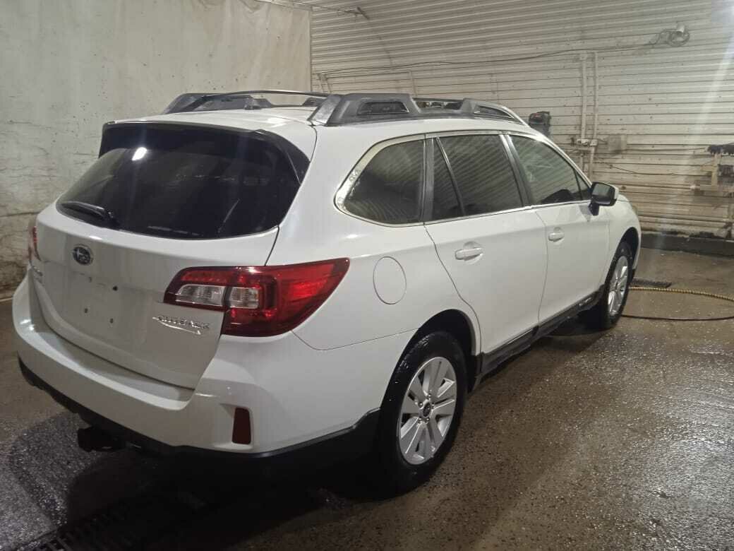 Subaru outback v