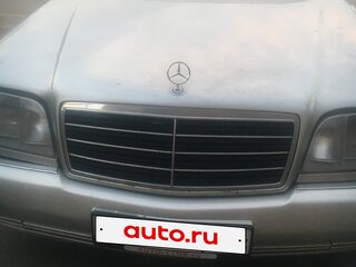 1992 Mercedes-Benz S-Класс 400 III (W140), серебристый, 850000 рублей, вид 1