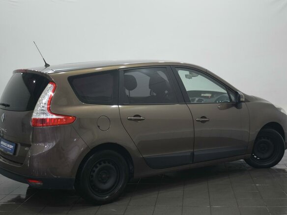 2010 Renault Scenic III, коричневый - вид 1