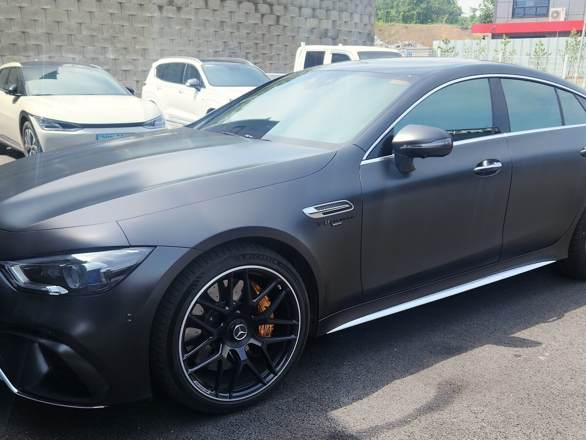 Карбон в салоне AMG gt 63 s