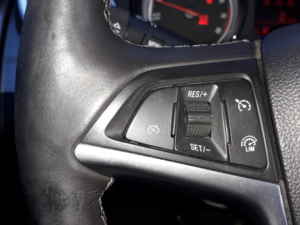 2013 Opel Mokka I, белый, 790000 рублей - вид 37
