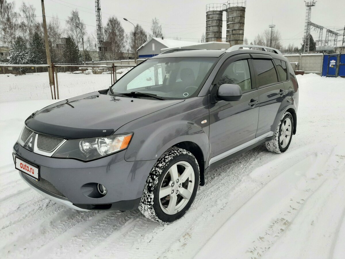 Купить б/у Mitsubishi Outlander II 2.4 CVT (170 л.с.) 4WD