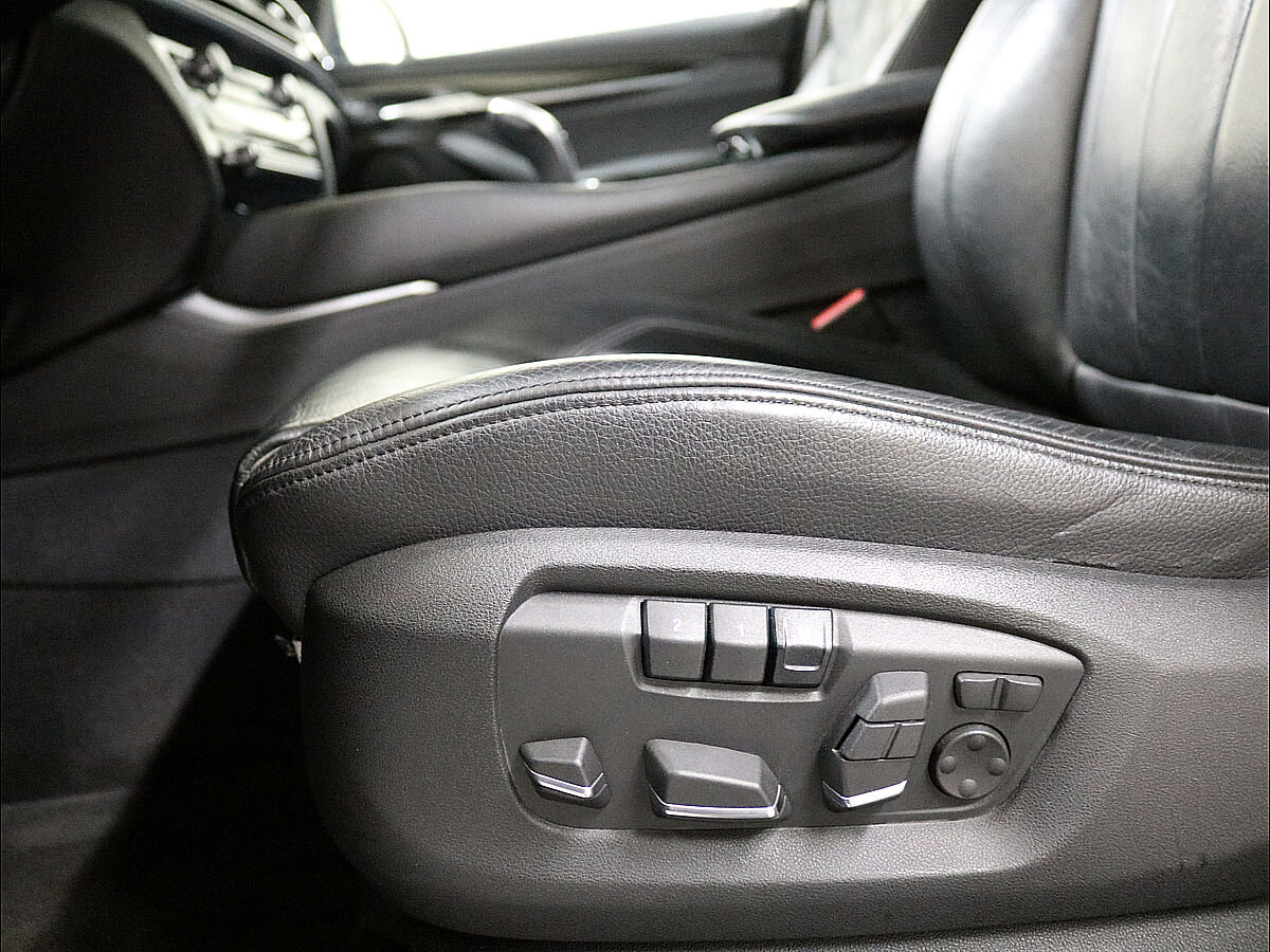 BMW X6II (F16) 40d `2016