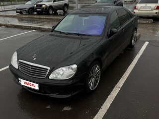 2005 Mercedes-Benz S-Класс 500 IV (W220) Рестайлинг, чёрный, 2000000 рублей, вид 1