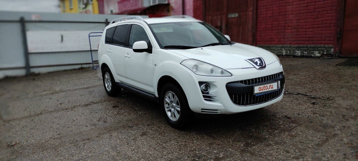 Peugeot 4007 белый