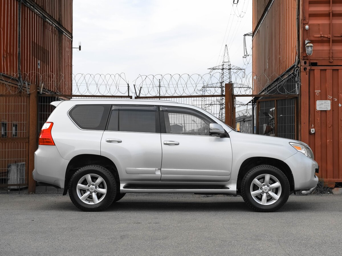 LEXUS GX - фото 4
