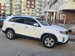 2014 Kia Sorento II Рестайлинг, белый, 1050000 рублей, вид 1