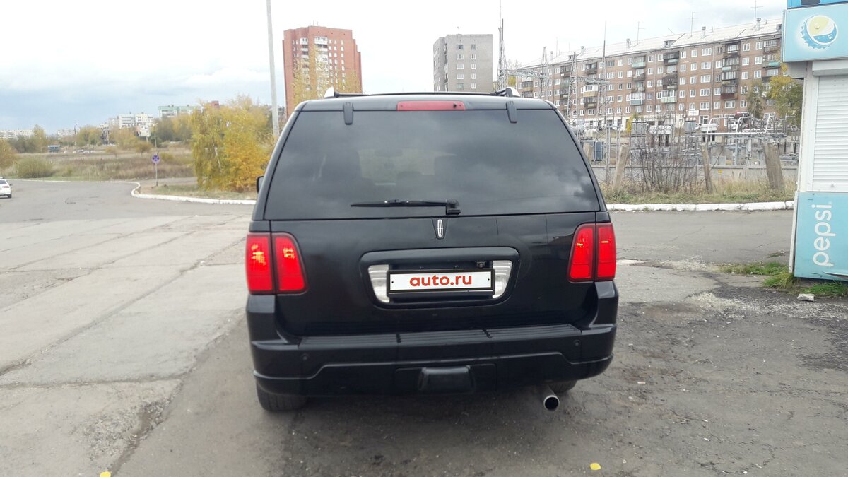 Линкольн навигатор черный