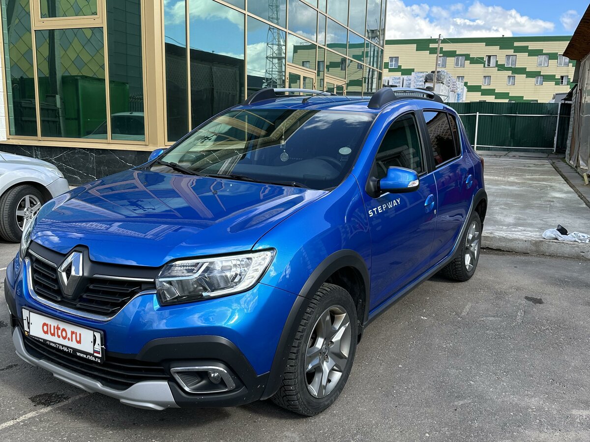 Купить б/у Renault Sandero II Рестайлинг Stepway 1.6 MT (113 л.с ...