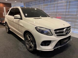 2016 Mercedes-Benz GLE 400 I (W166), белый, 4250000 рублей, вид 1