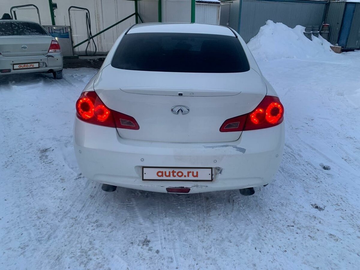 Инфинити g25 белый