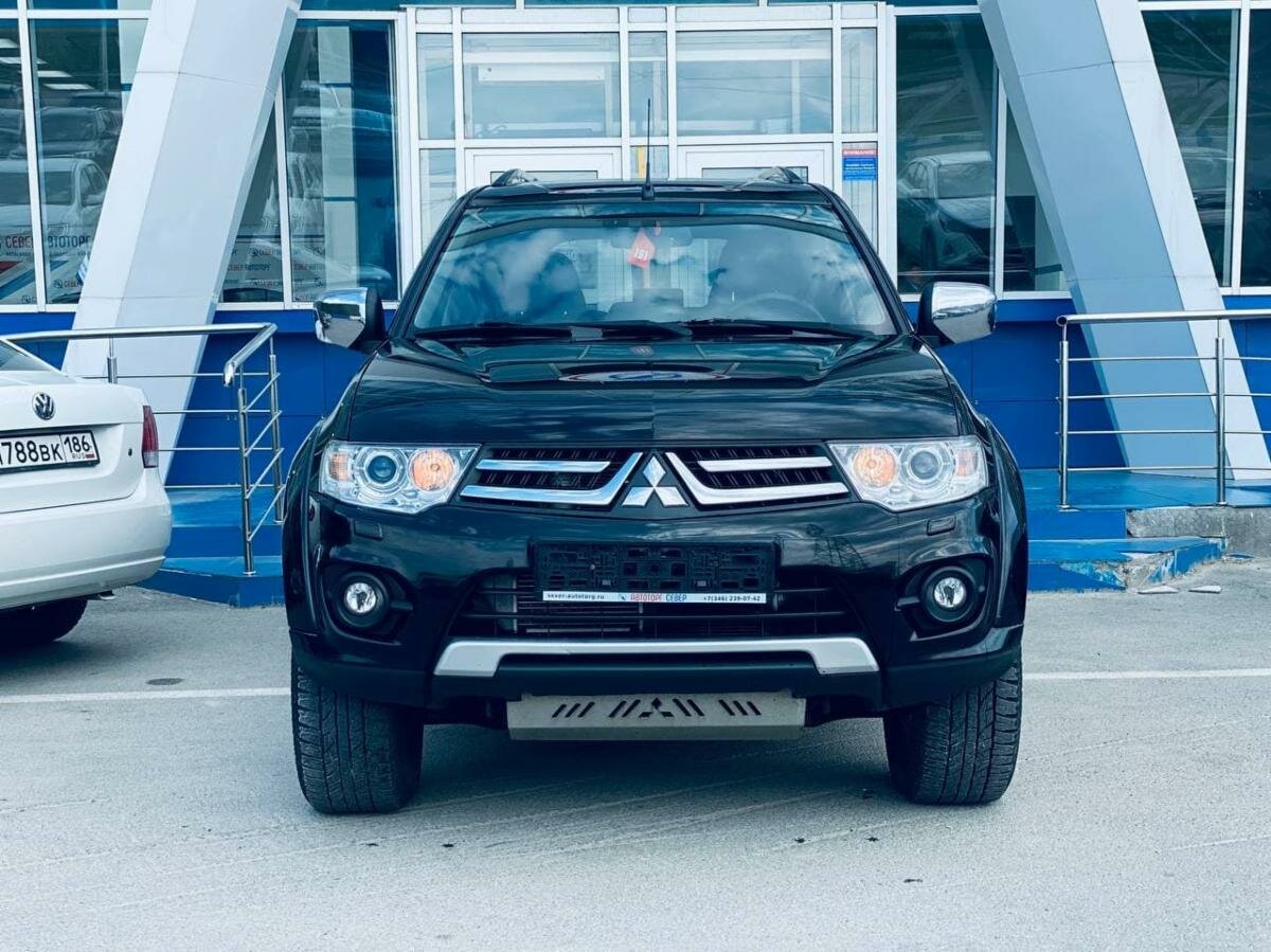 Купить б/у Mitsubishi Pajero Sport II Рестайлинг 2.5d AT